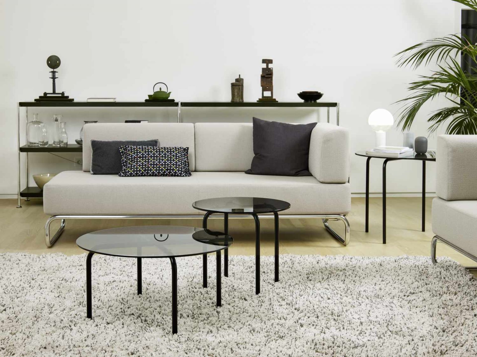 MR 516 / MR516 Table basse Thonet