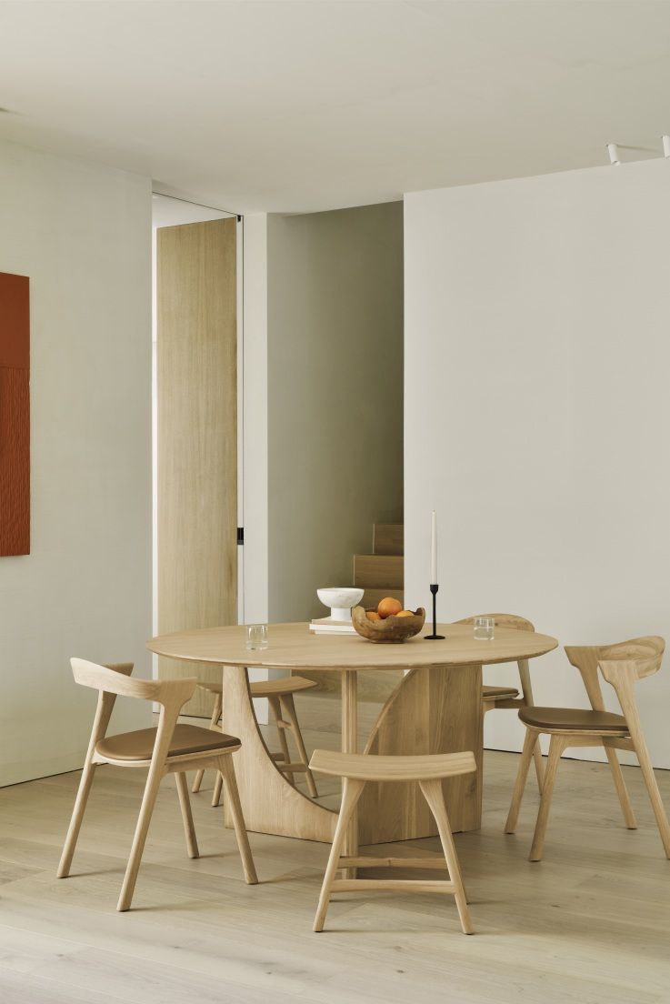 Geometric Dining Table Table à manger ronde Ethnicraft