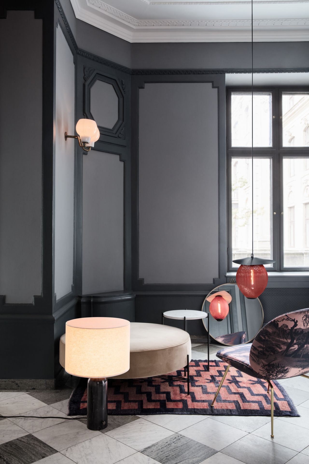 Luminaire à suspension Satellite Pendant Lamp M créme Gubi
