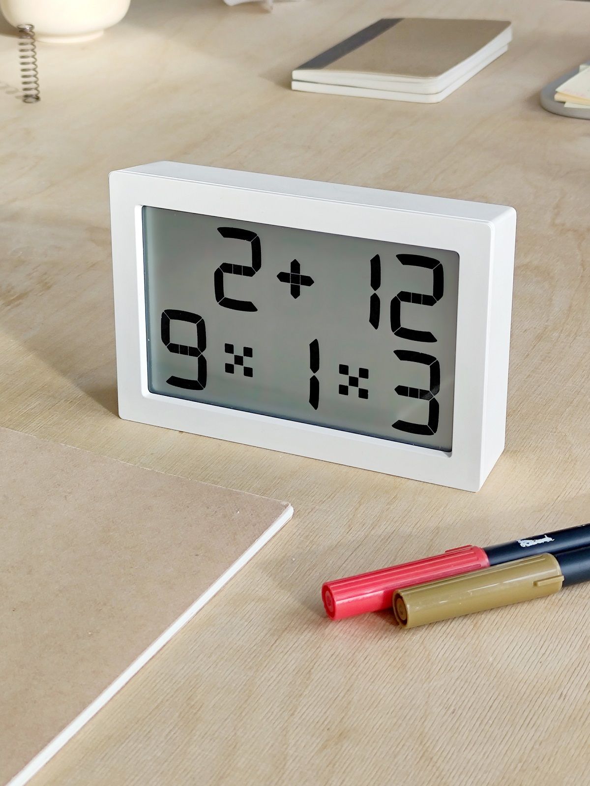 Digital clock LED Horloge numérique / horloge de table / horloge murale Mini Albert Clock