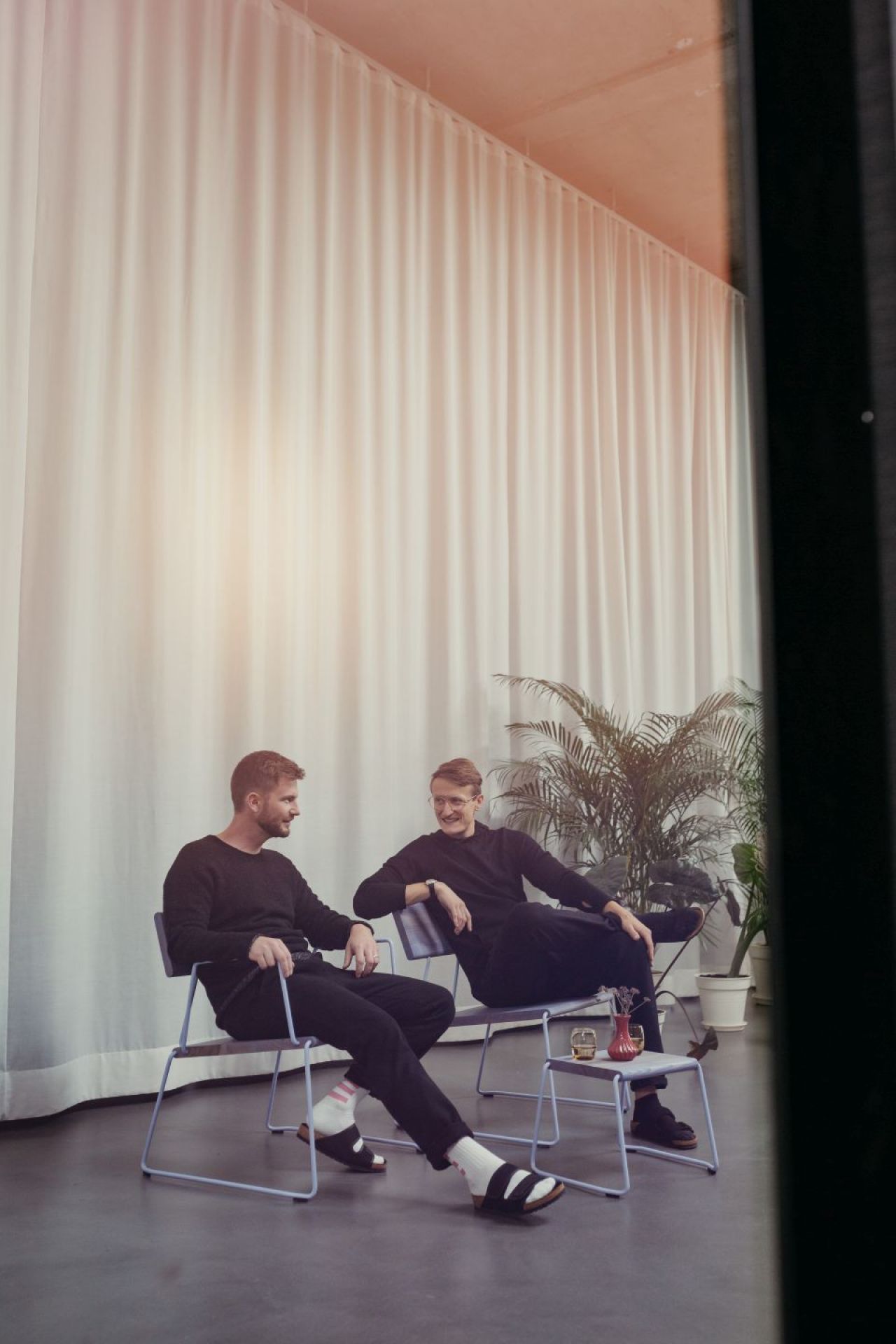 D:002 Table d'appoint Fuchs & Habicht