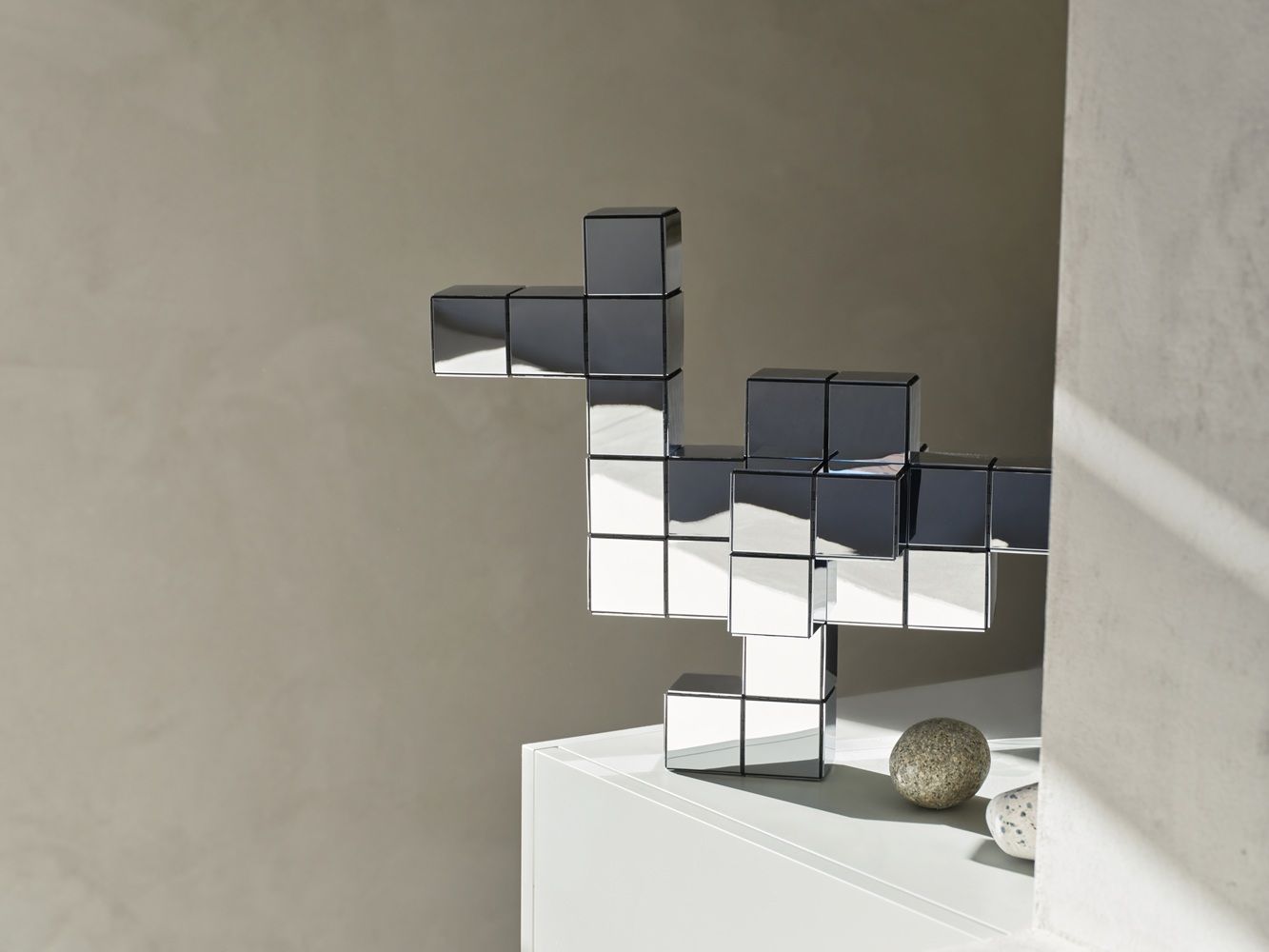 Panton Cubes Duck Chrome Sculpture Vitra