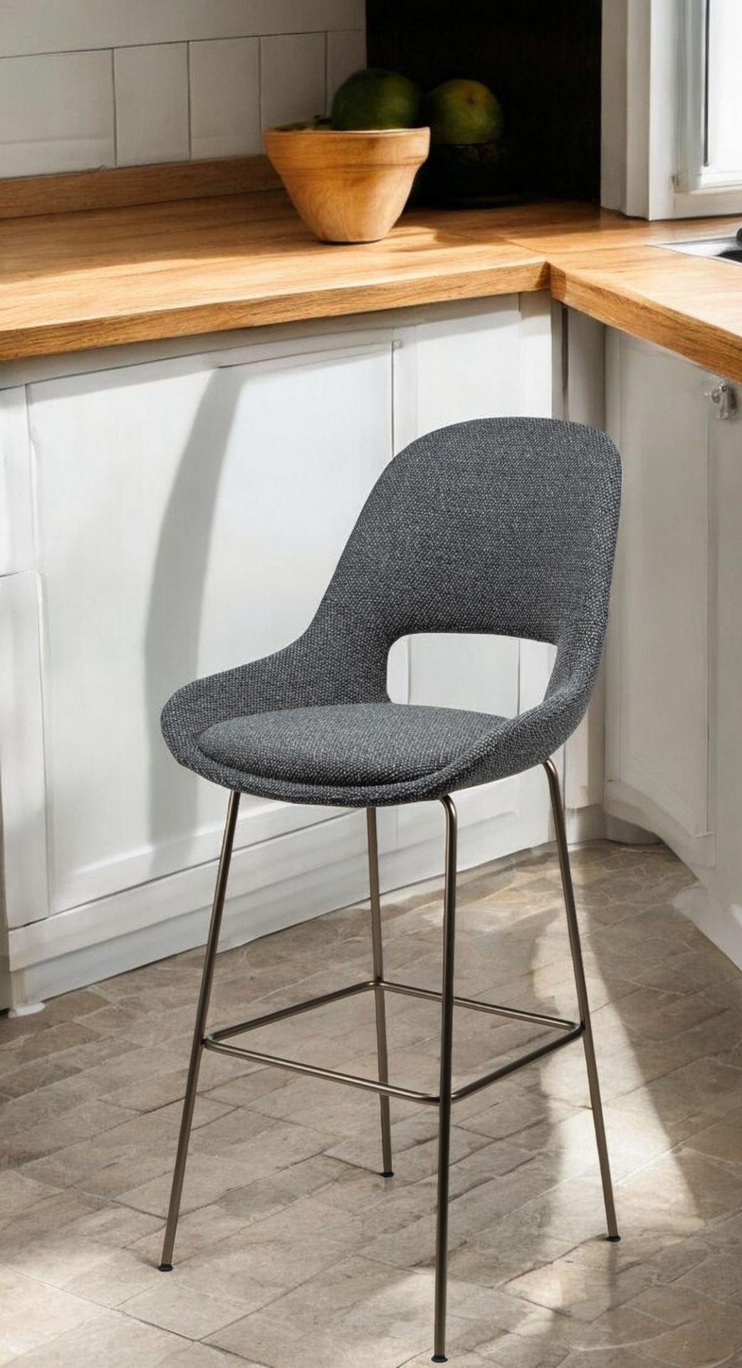 Theia Barstool Amrchair Low Tabouret de bar Freifrau Manufacture