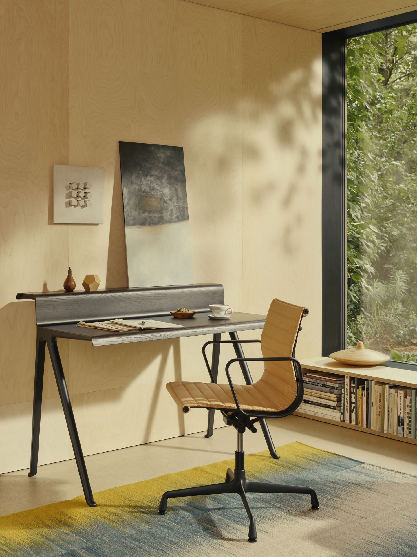 Aluminium Chair EA 131 / EA131 Chaise Vitra