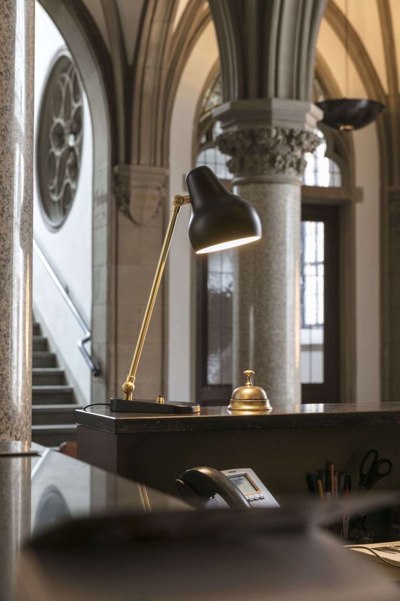 VL38 Lampe de table Louis Poulsen