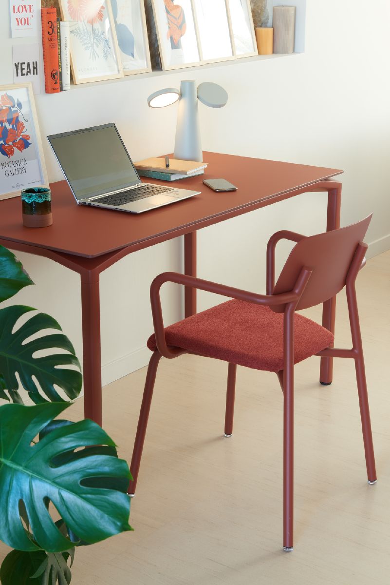 Calvi Table Table de salle à manger d'intérieur 126x63 cm Fermob