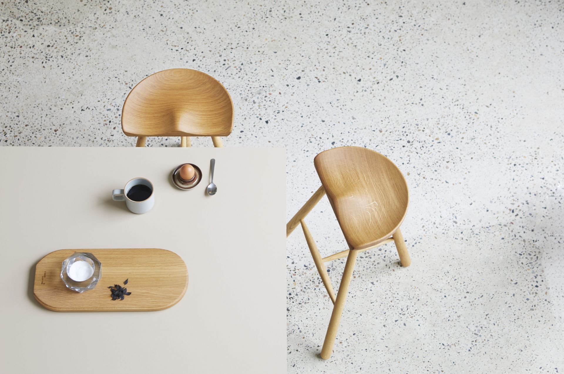 Shoemaker Chair™ No. 68 hêtre teinté noir Form & Refine
