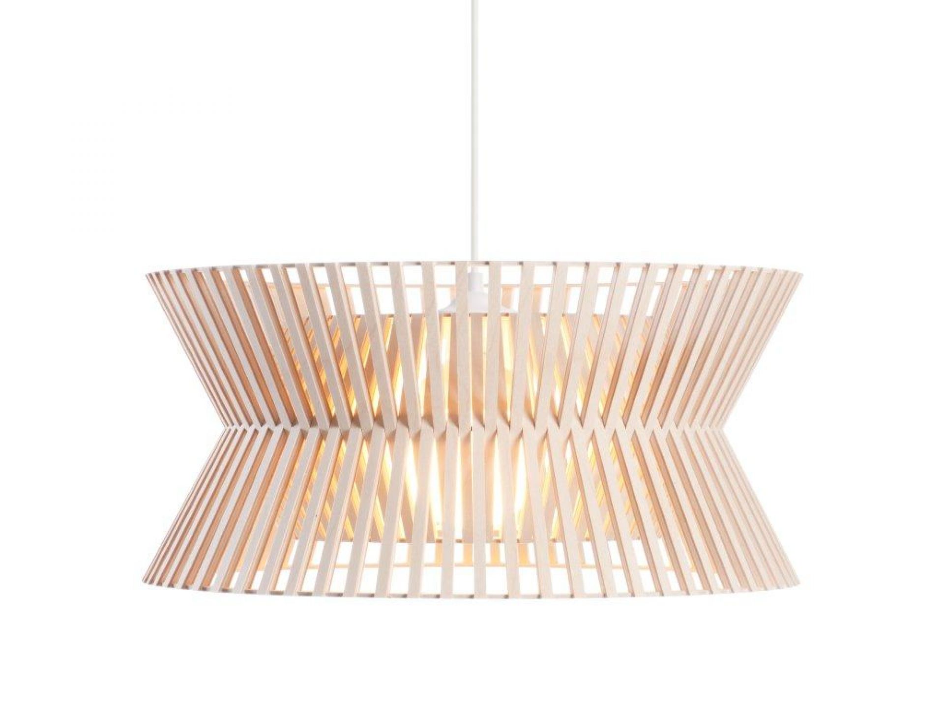 Kontro 6000 Pendelleuchte von Secto Design: Moderne Holzlampe für stilvolle Innenbeleuchtung.