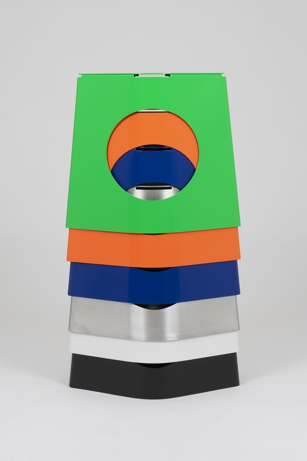 Prism Tabouret empilable / Table d'appoint Tecta