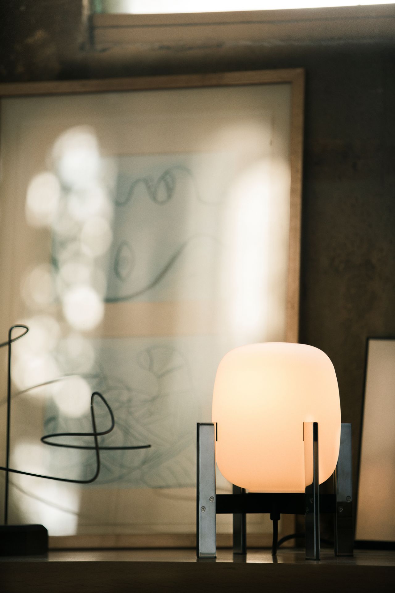 Cestita Metálica lampe de table / lanterne de table Santa & Cole