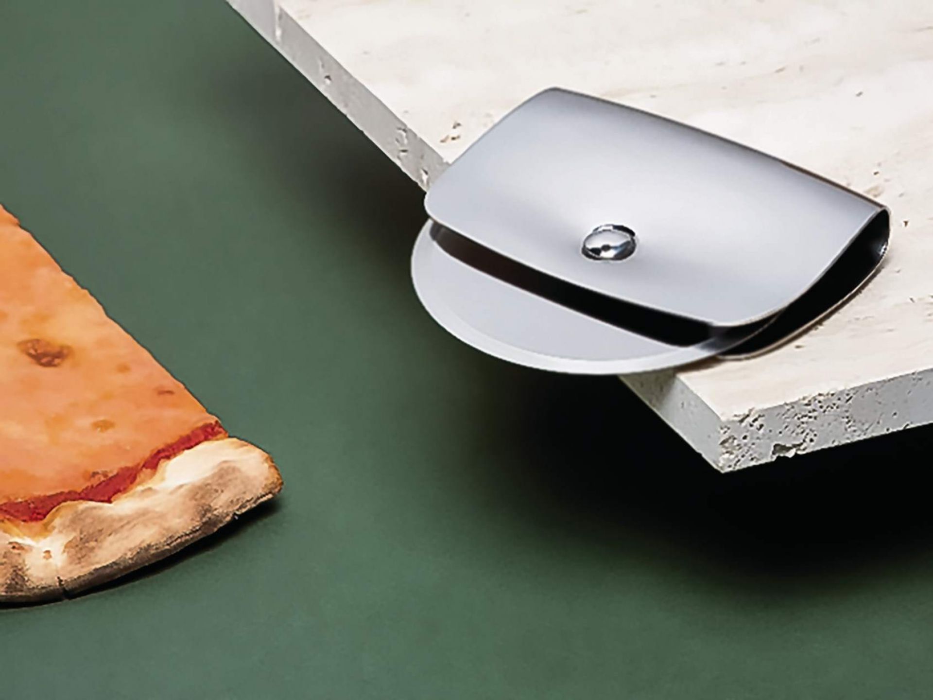 VS04 Taio coupe-pizza Alessi