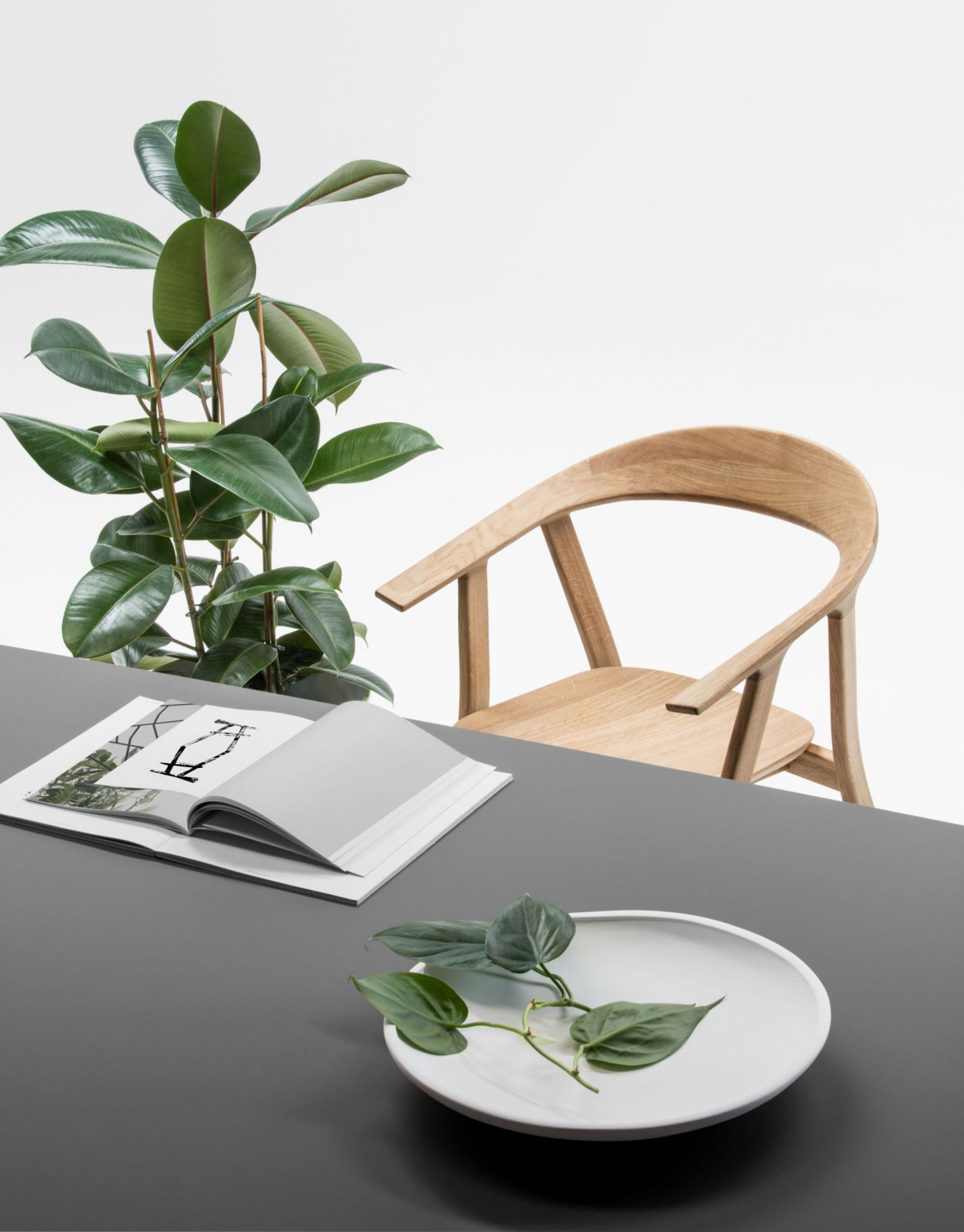Table Rhomb Prostoria