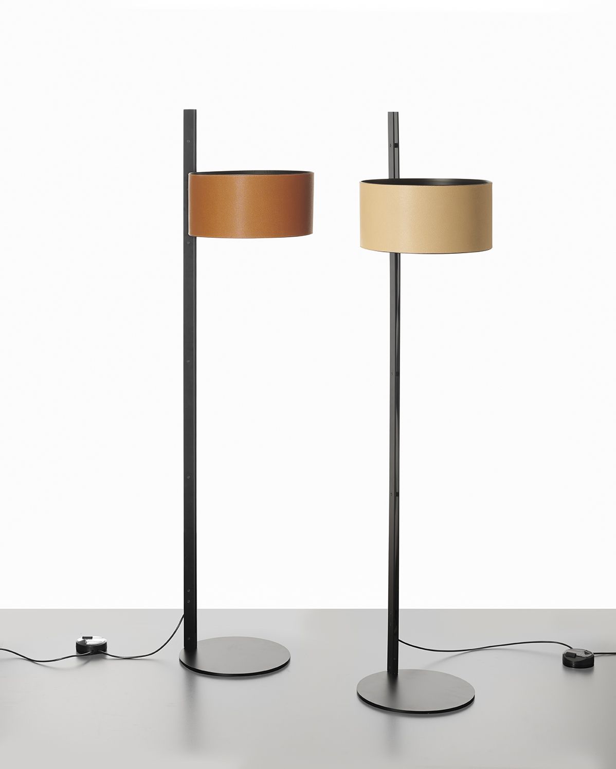 Parallel 396 Lampadaire Oluce