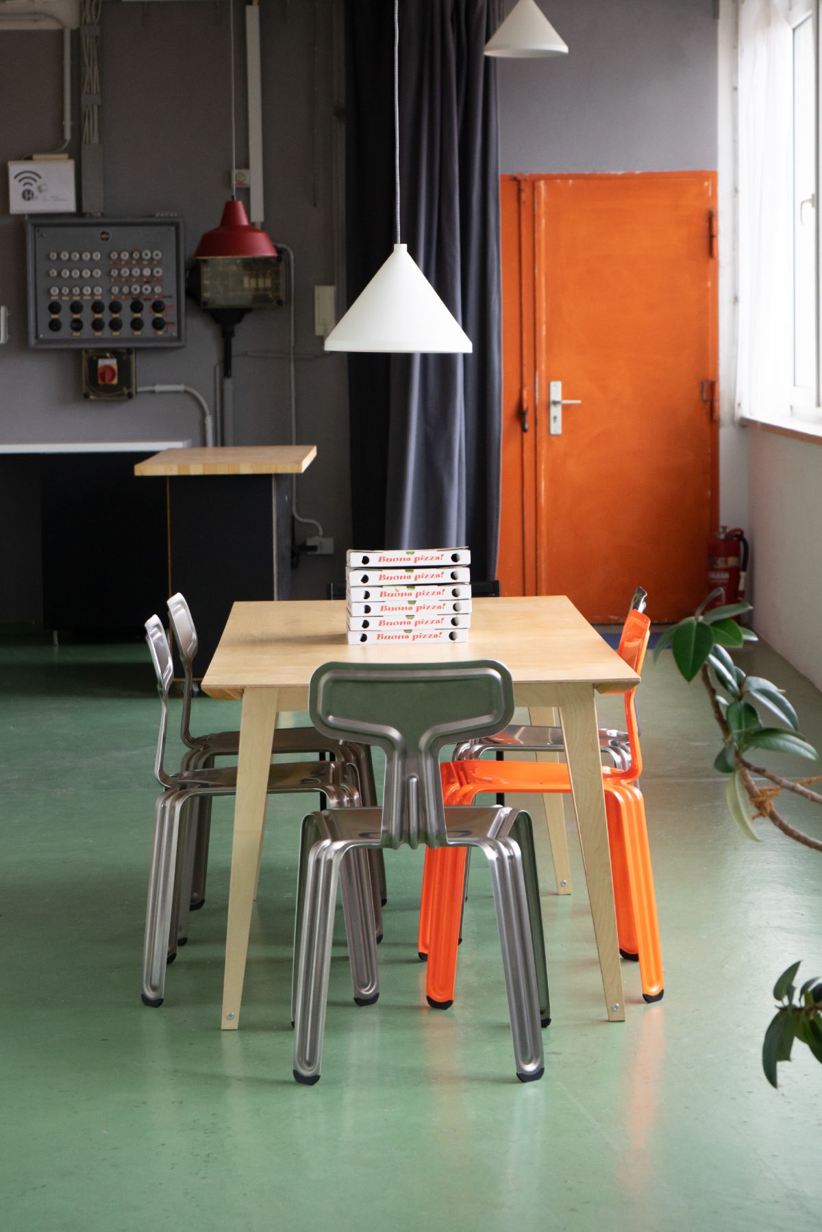 Spanoto table Nils Holger Moormann