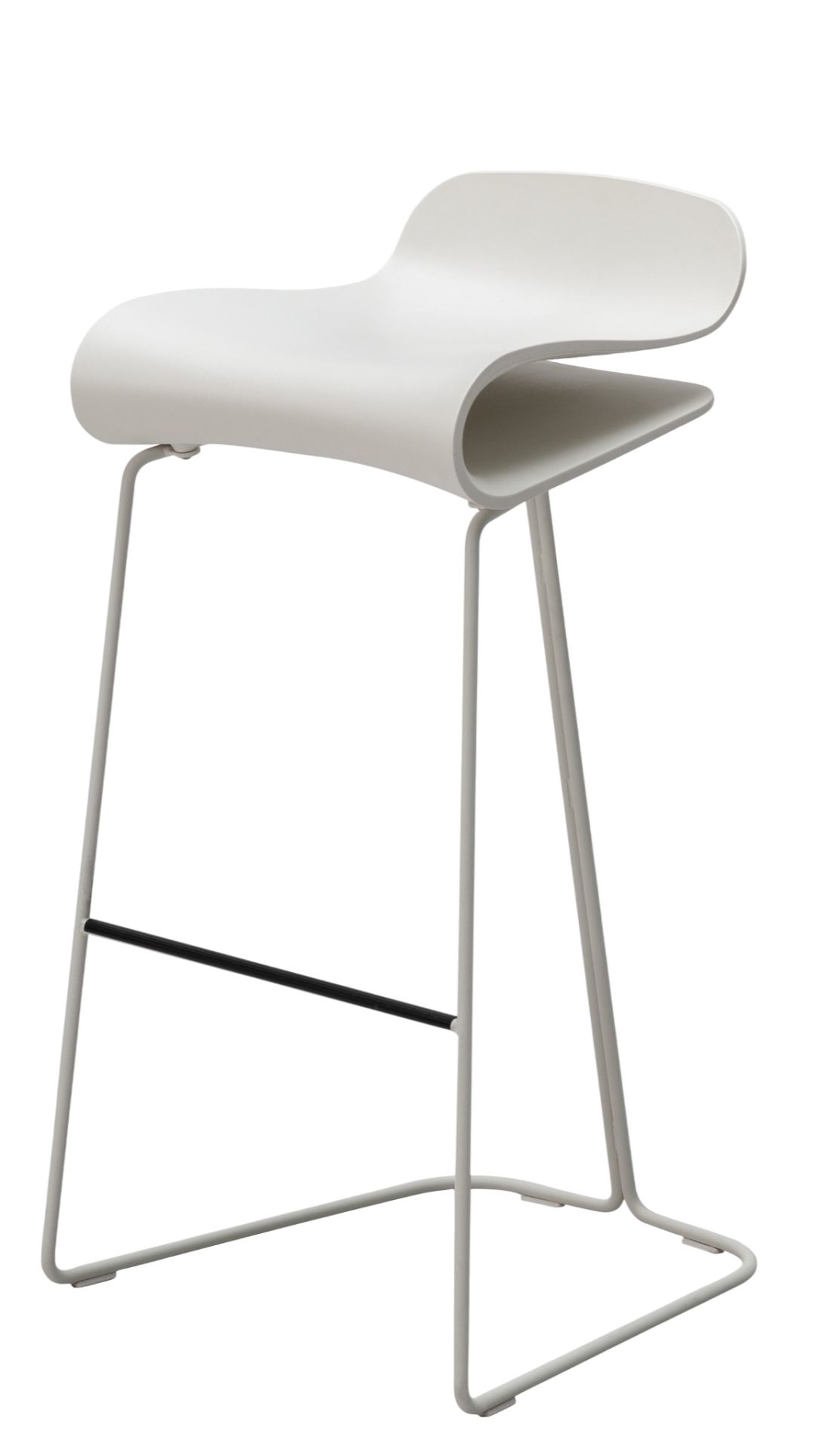 BCN Tabouret de bar avec piètement traîneau Kristalia