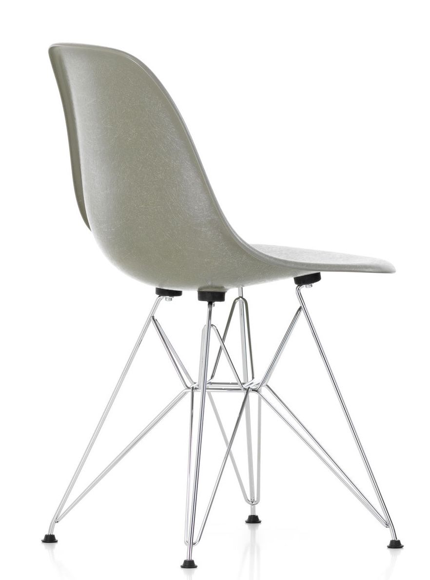 Eames Fiberglass Chair DSR chaise Vitra