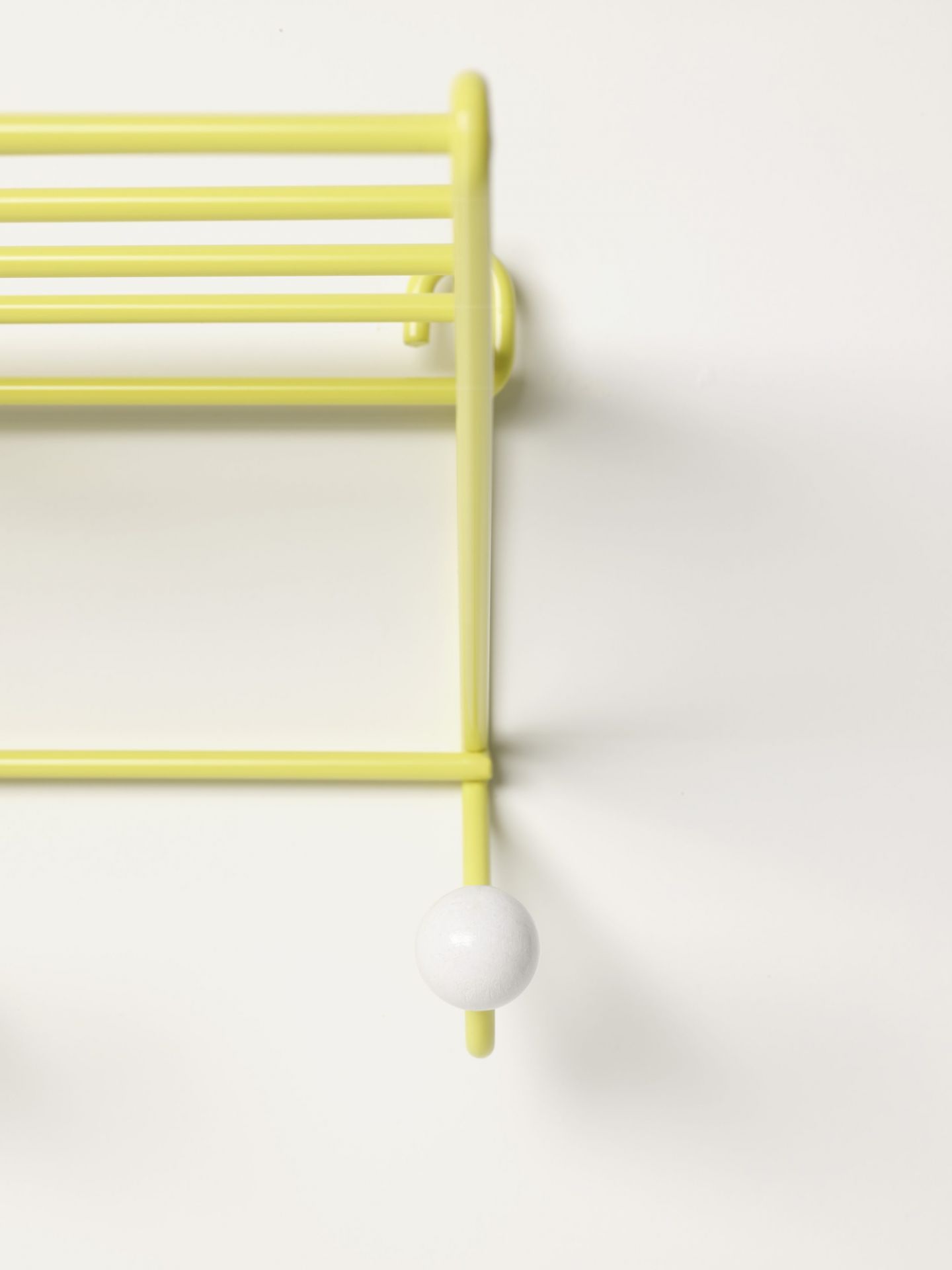 DZ 05 Vestiaire Spectrum Jaune PMS 107