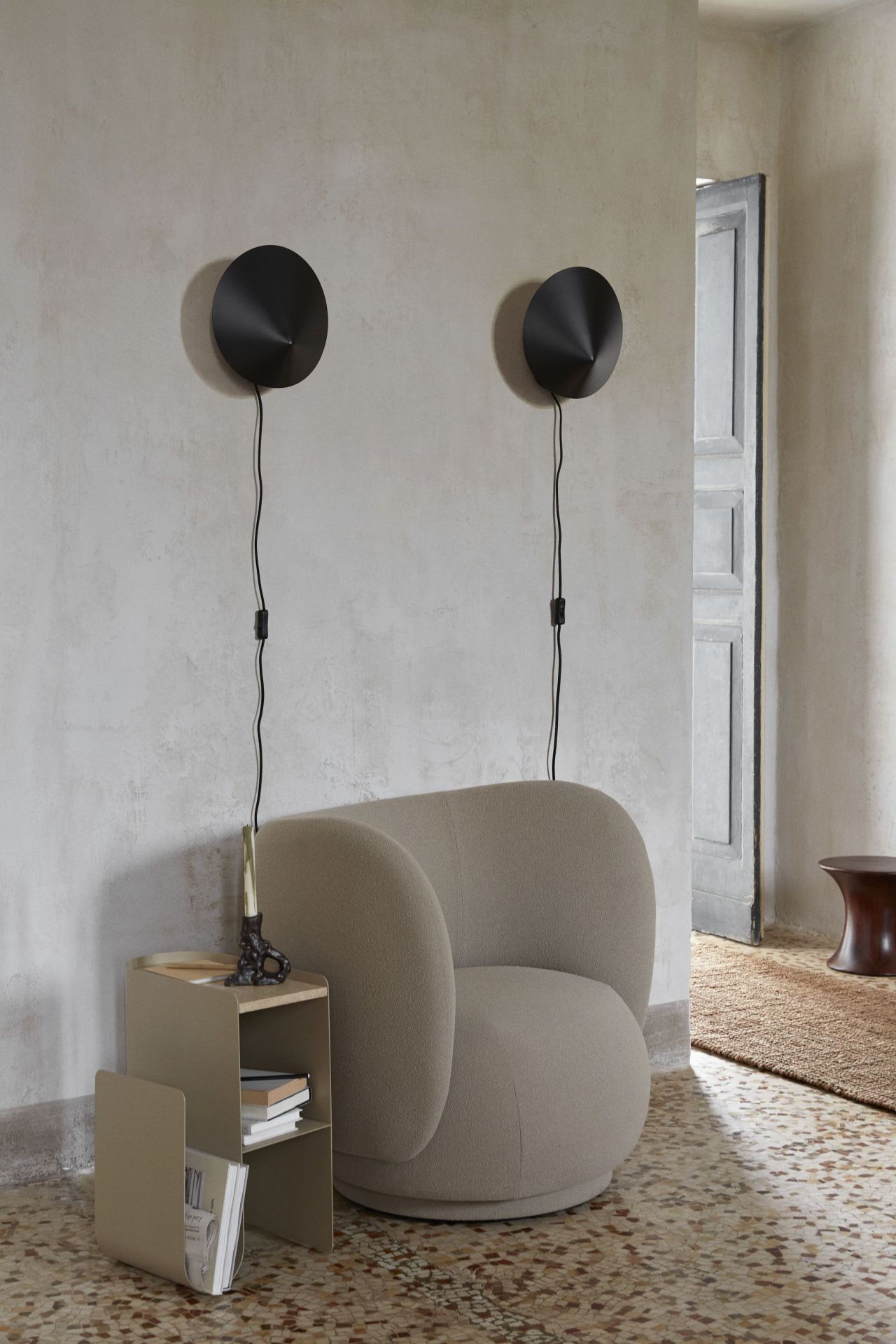 Arum applique murale noir Ferm Living