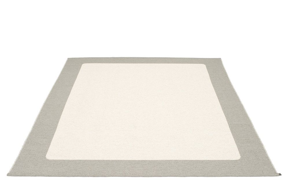 Pappelina Ilda Teppich, 180x180 cm, warmgrau. Kunststoffteppich für Innen und Außen, modernes Design.