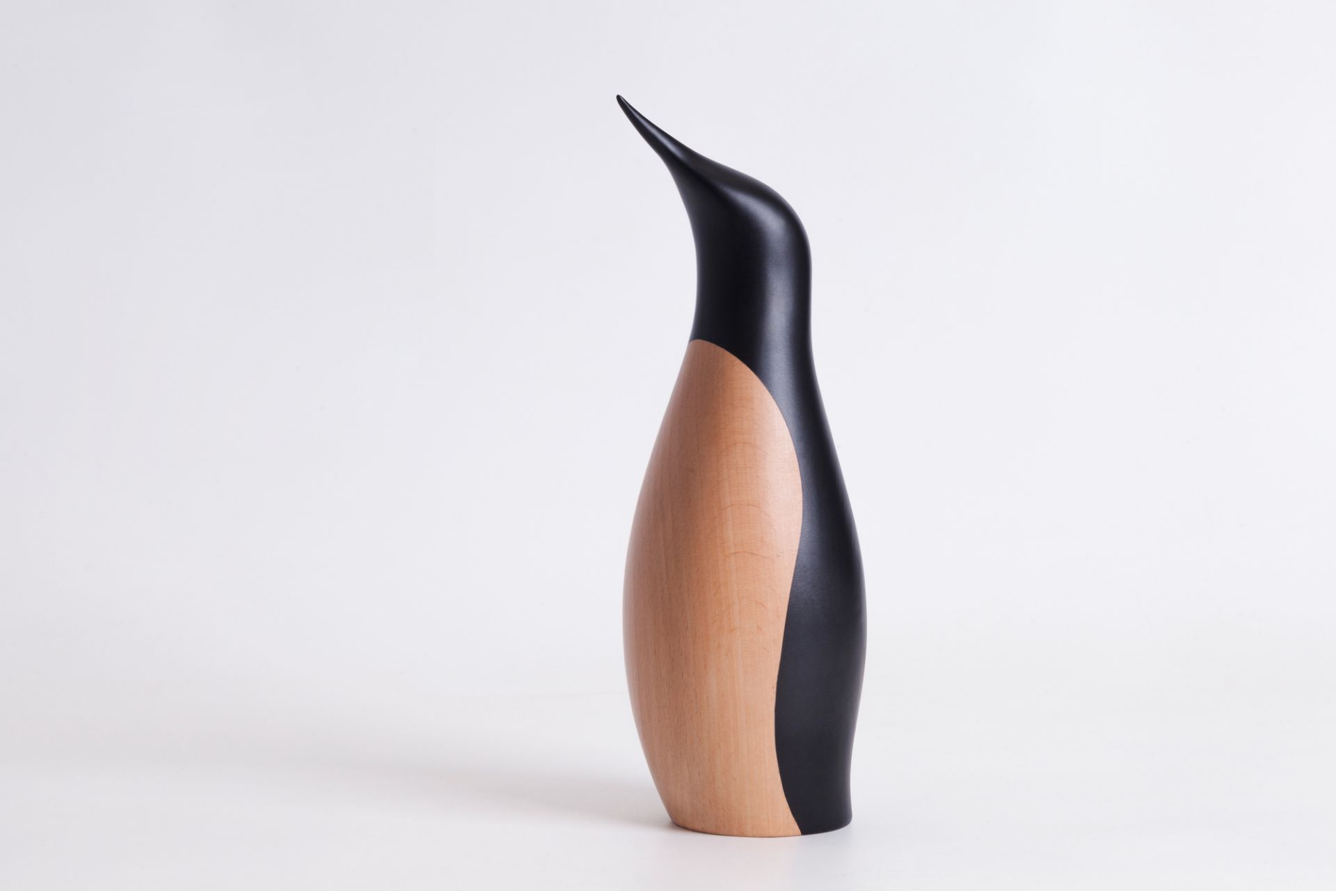 Grand pingouin figure en bois Architectmade PIÈCE UNIQUE