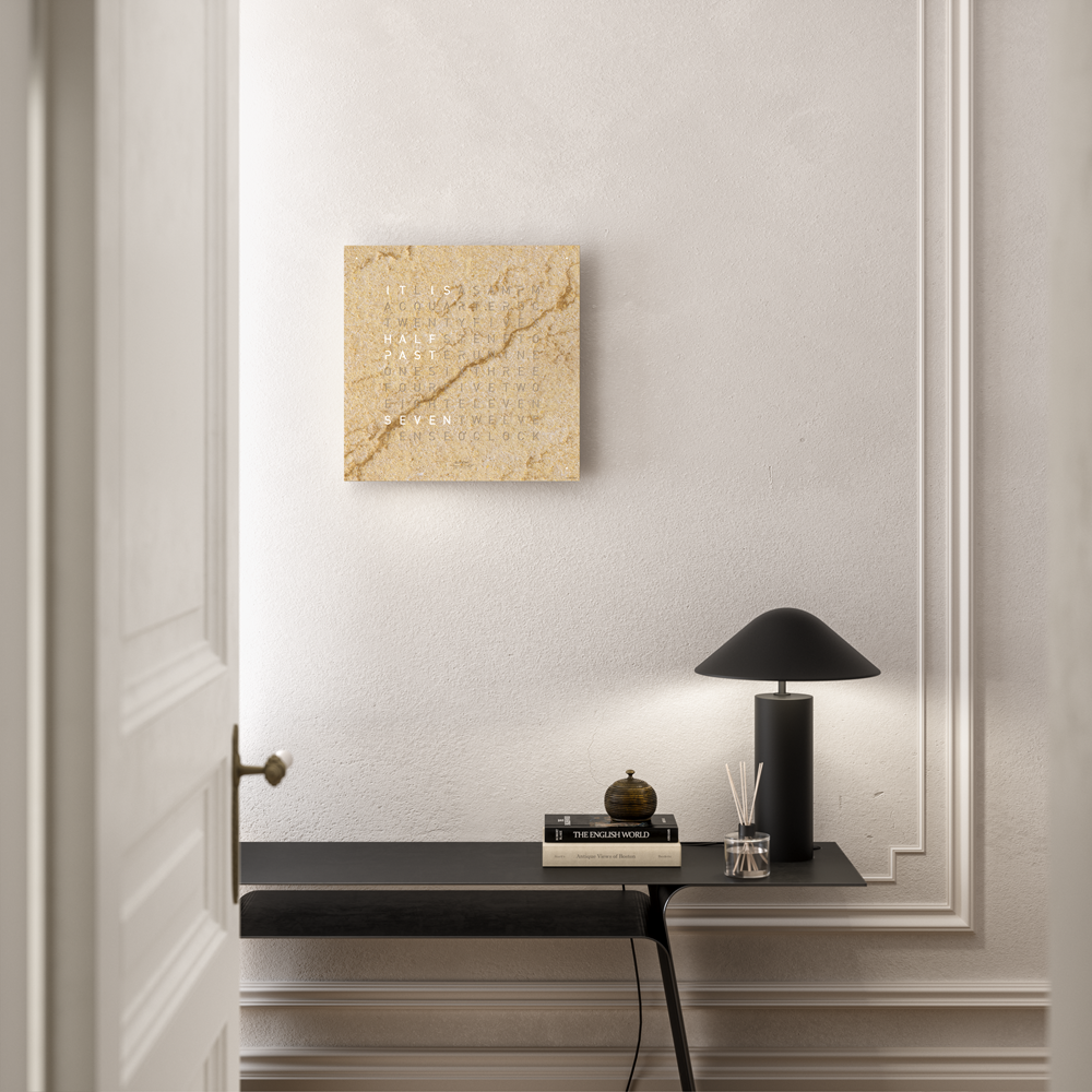 Cache avant pour l'horloge murale Earth 45 Anglais QLOCKTWO