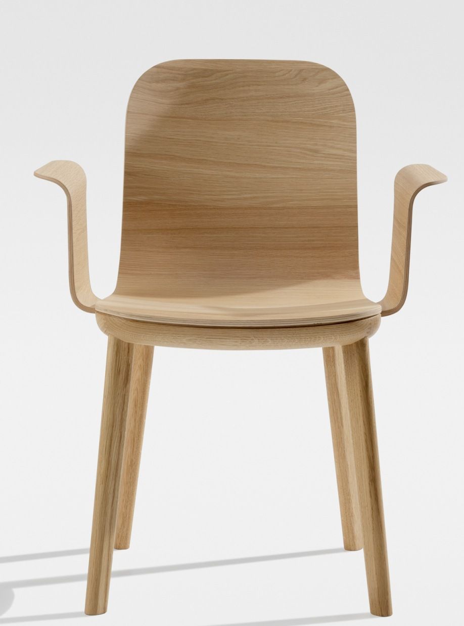 Aeon Comfort Chair chaise à accoudoirs Zeitraum Aeon Comfort Chair chaise à accoudoirs Zeitraum