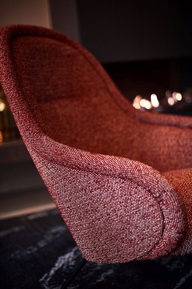 Ona Lounge Chair High Fauteuil Freifrau Manufaktur