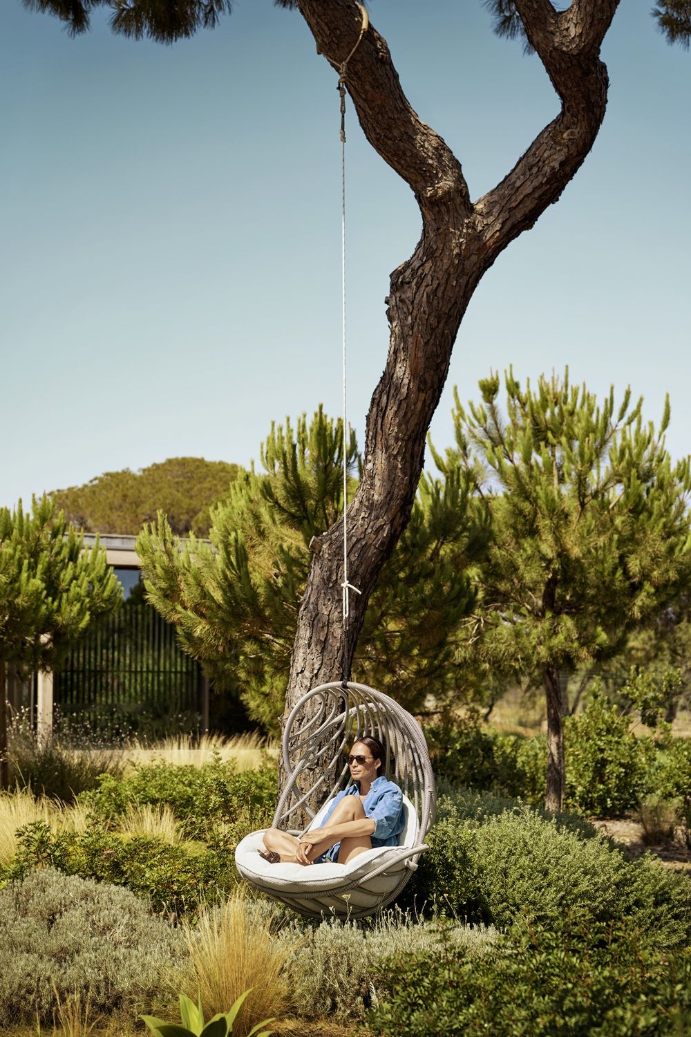 Kida Fauteuil suspendu avec coussin Dedon