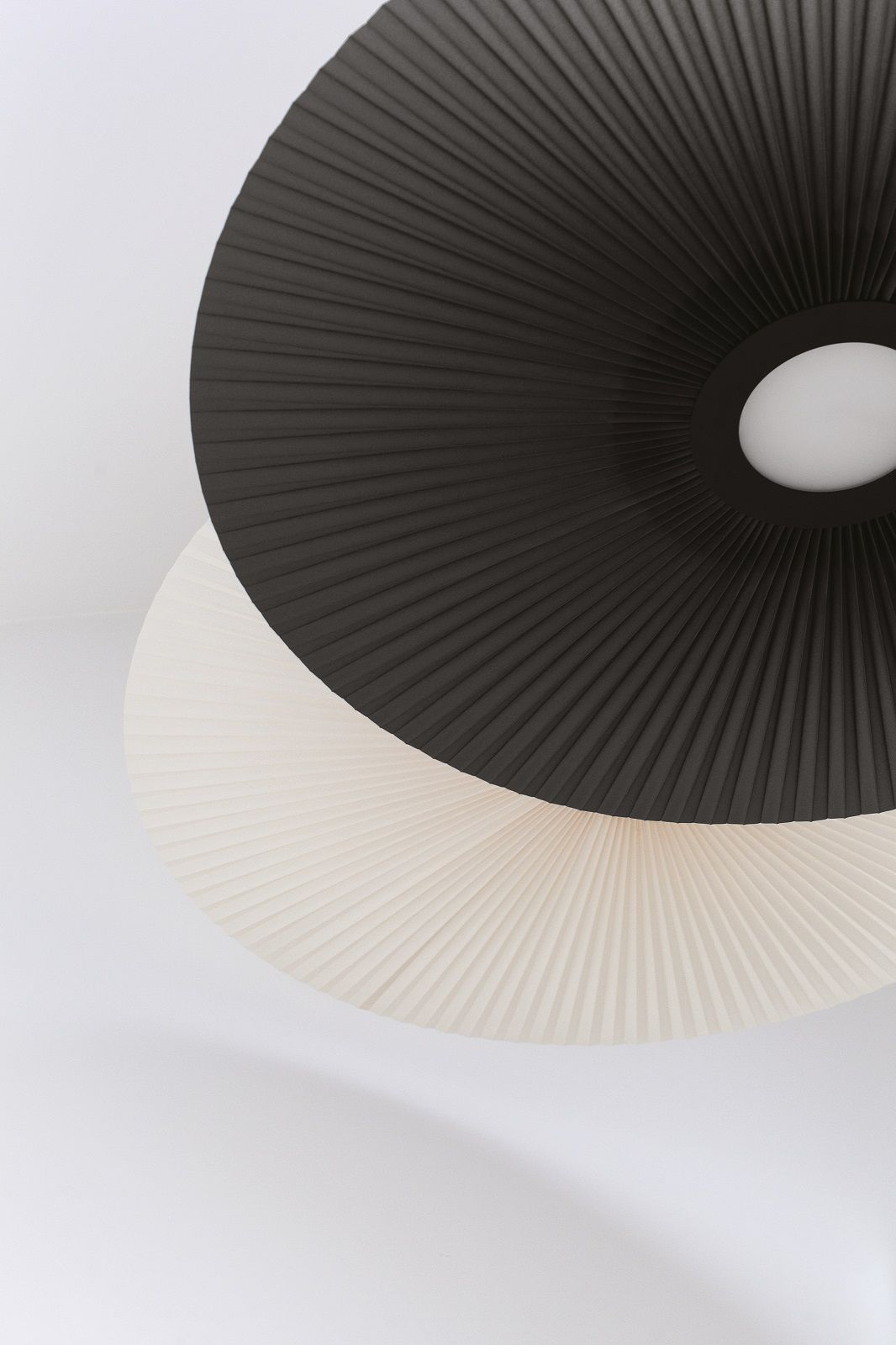 Carmen Pendant Light Lampe à suspendre Medium Hartô Blanc