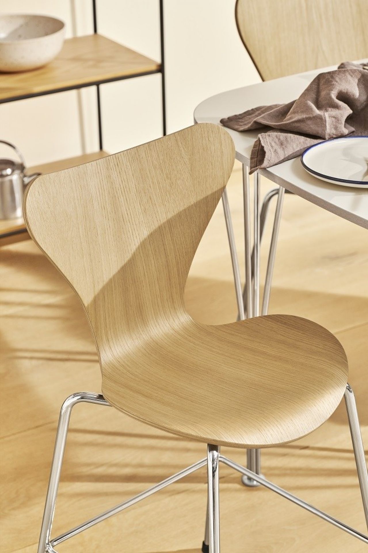 Series 7 Junior Chair Chaise haute pour enfants Fritz Hansen
