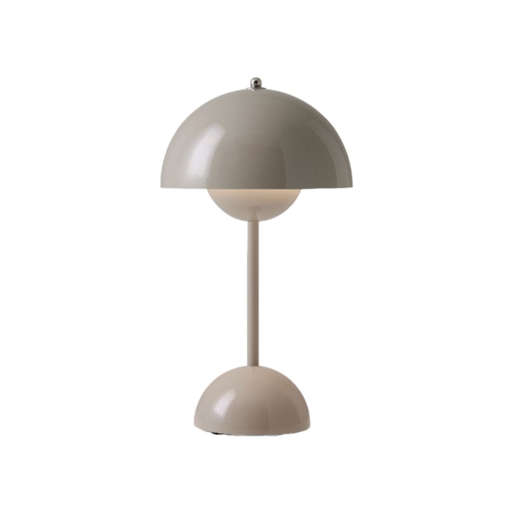 Flowerpot VP9 Portable Lampe à batterie / Lampe de table avec USB AndTradition Gris beige