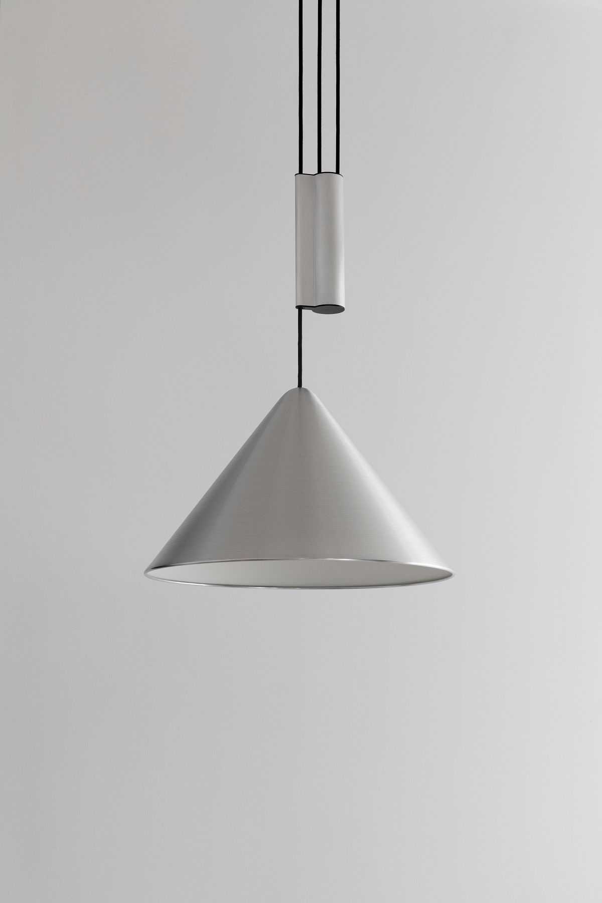 Compass Adjustable Pendant 430 Lampe à suspendre Hay