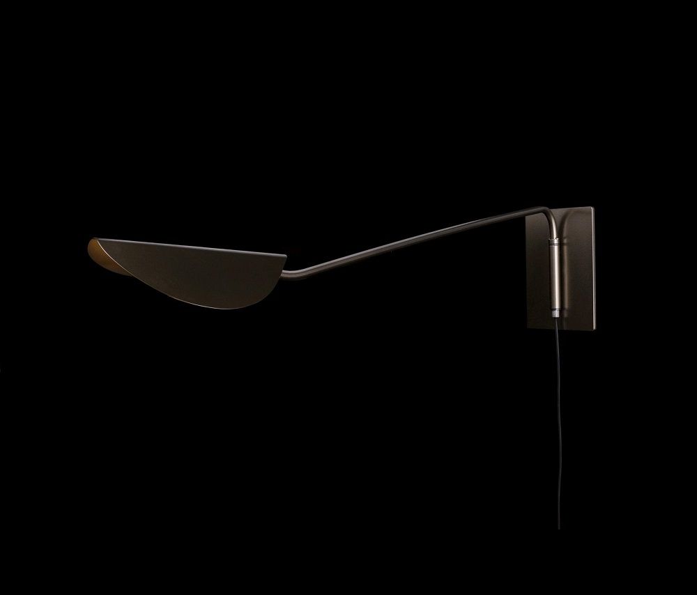 Plume Wall Lamp Applique murale Oluce