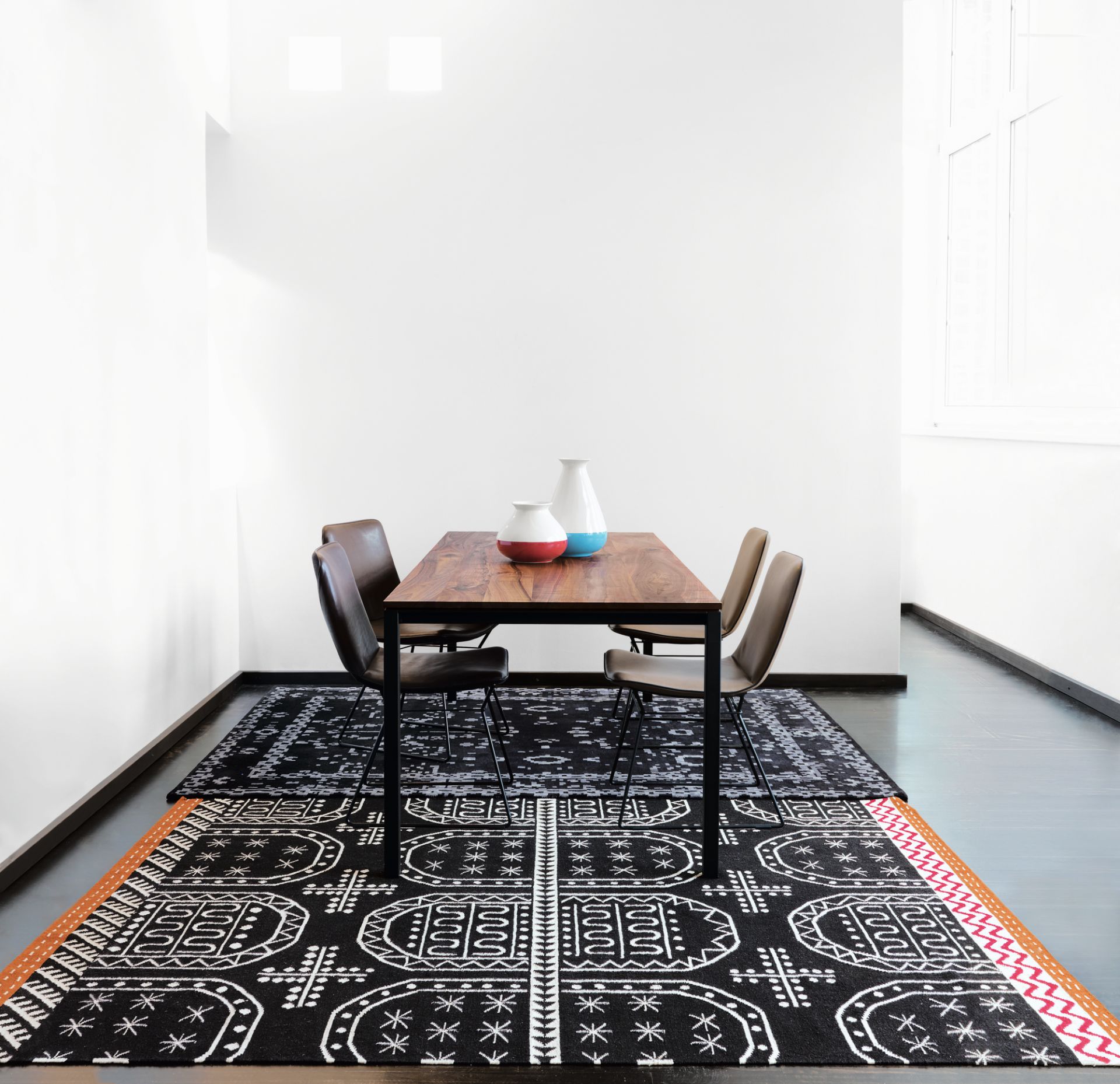 S 600 table chêne fumé Janua