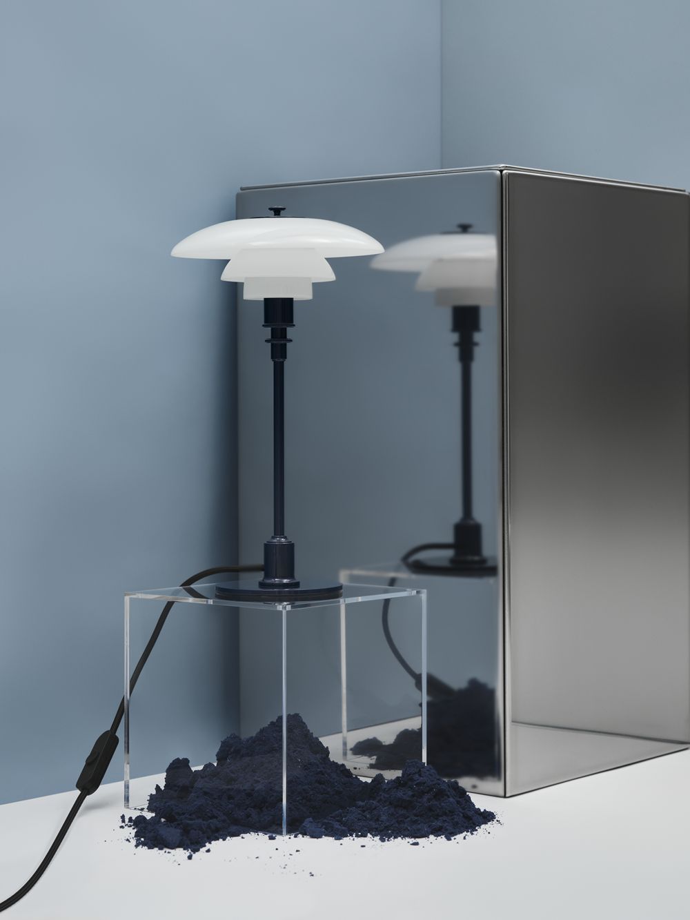 PH 2/1 Table lamp Lampe de table Glossy Louis Poulsen