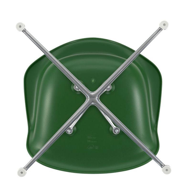 Eames Plastic Arm Chair DAL Chaise Vitra