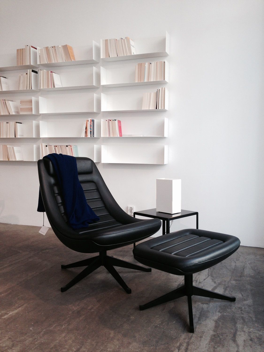 étagère Broché A Linea1 by Müller Möbelwerkstätten