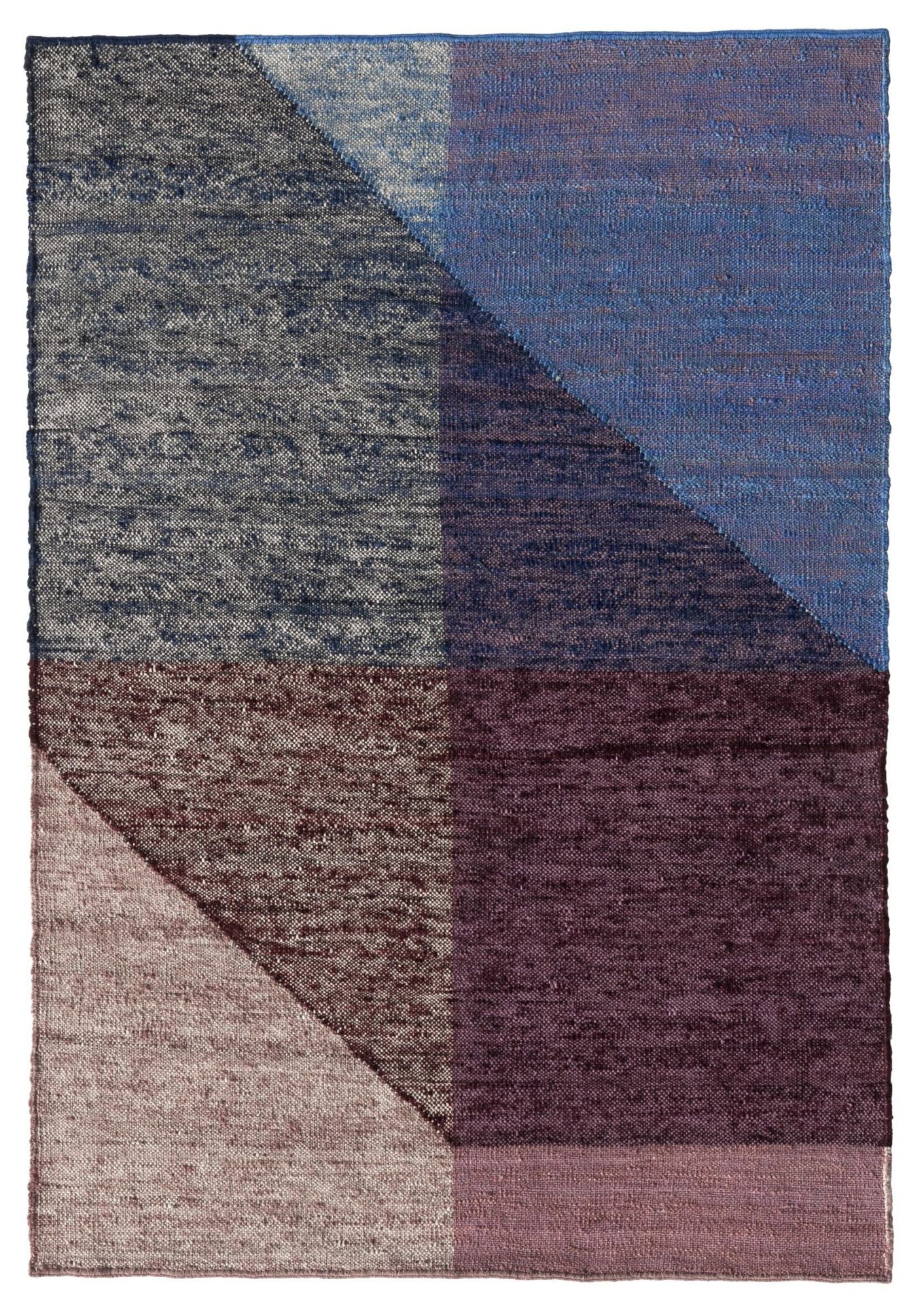 Nanimarquina Capas Teppich, 200x300 cm, mit geometrischen Formen in Blau, Grau und Lila. Moderner Designerteppich.