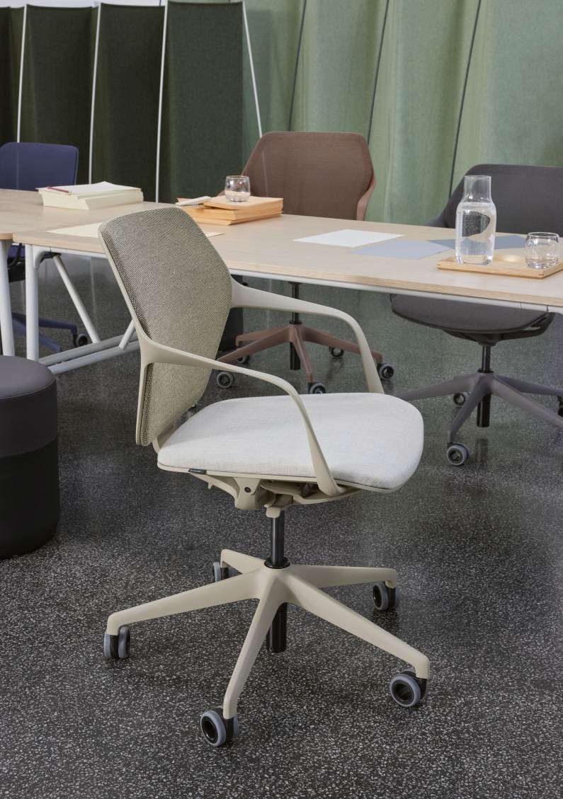 Ray Work 9223 Chaise de bureau Brunner 
