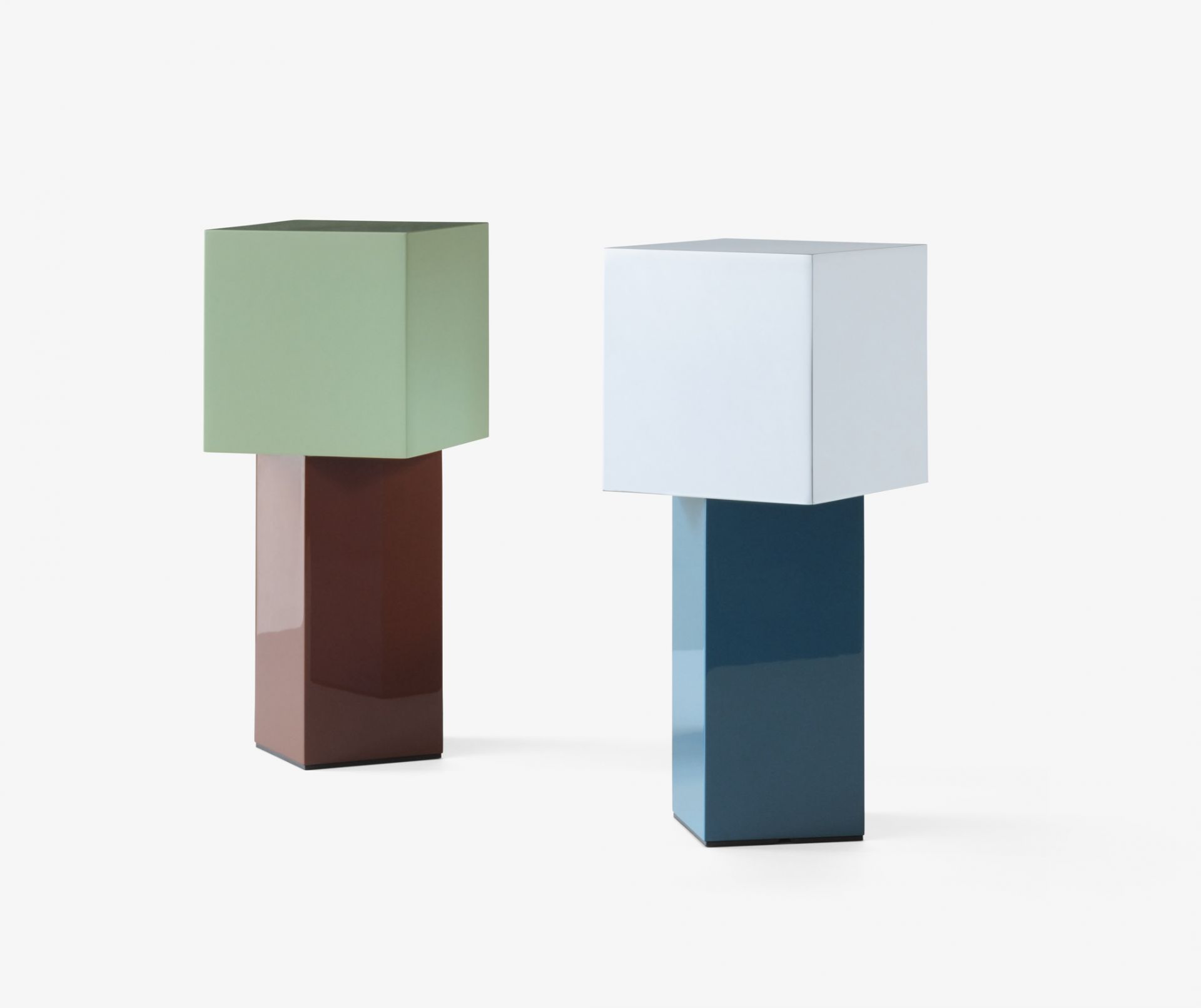 Pivot ATD7 Lampe de table portable / lampe à batterie AndTradition