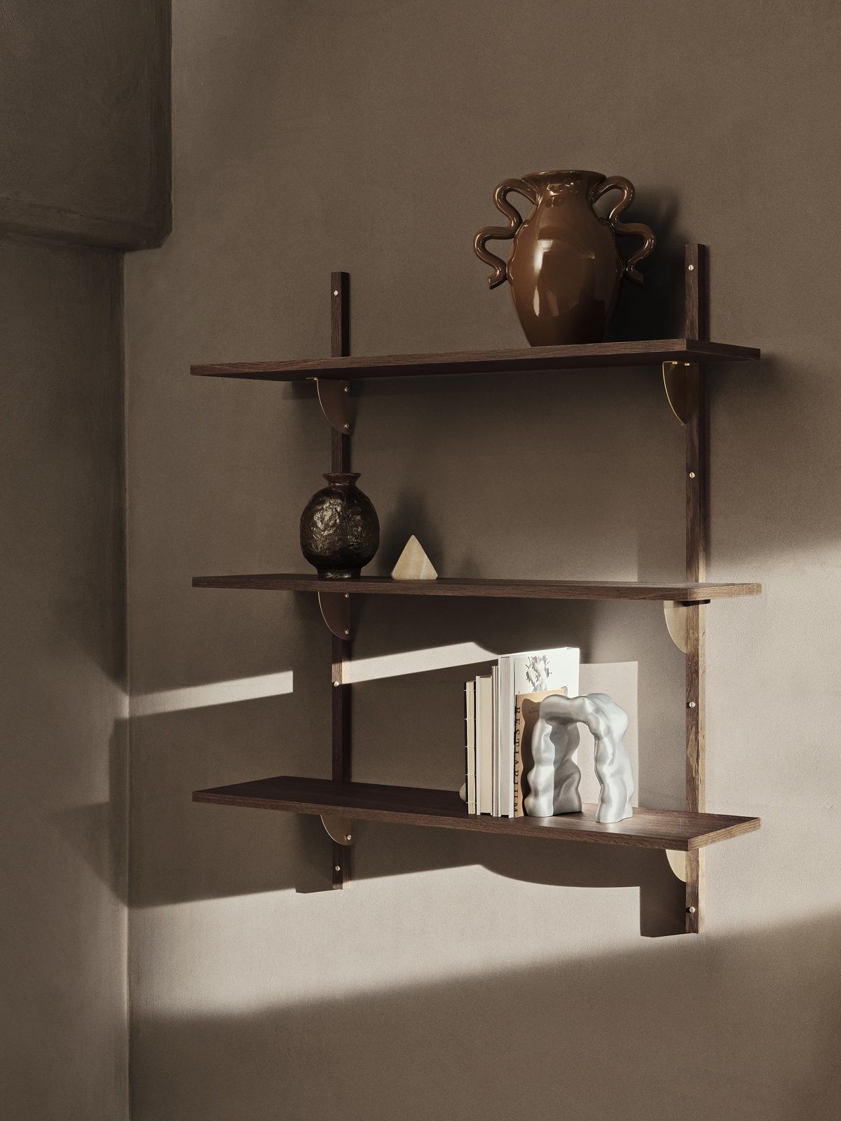 Sector Shelf Triple/Wide Étagère murale Ferm Living