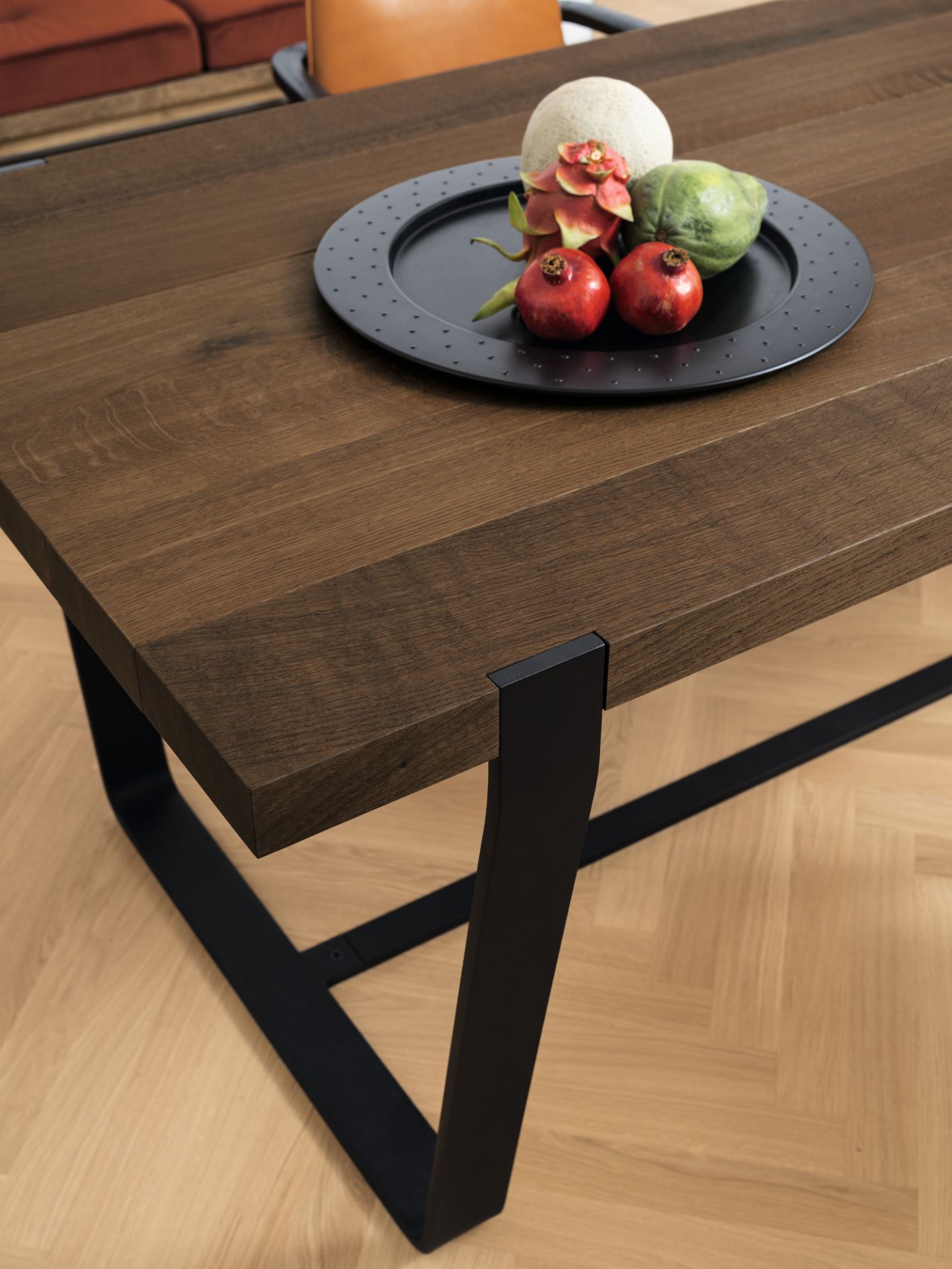 BB 11 Clamp table chêne fumé Janua