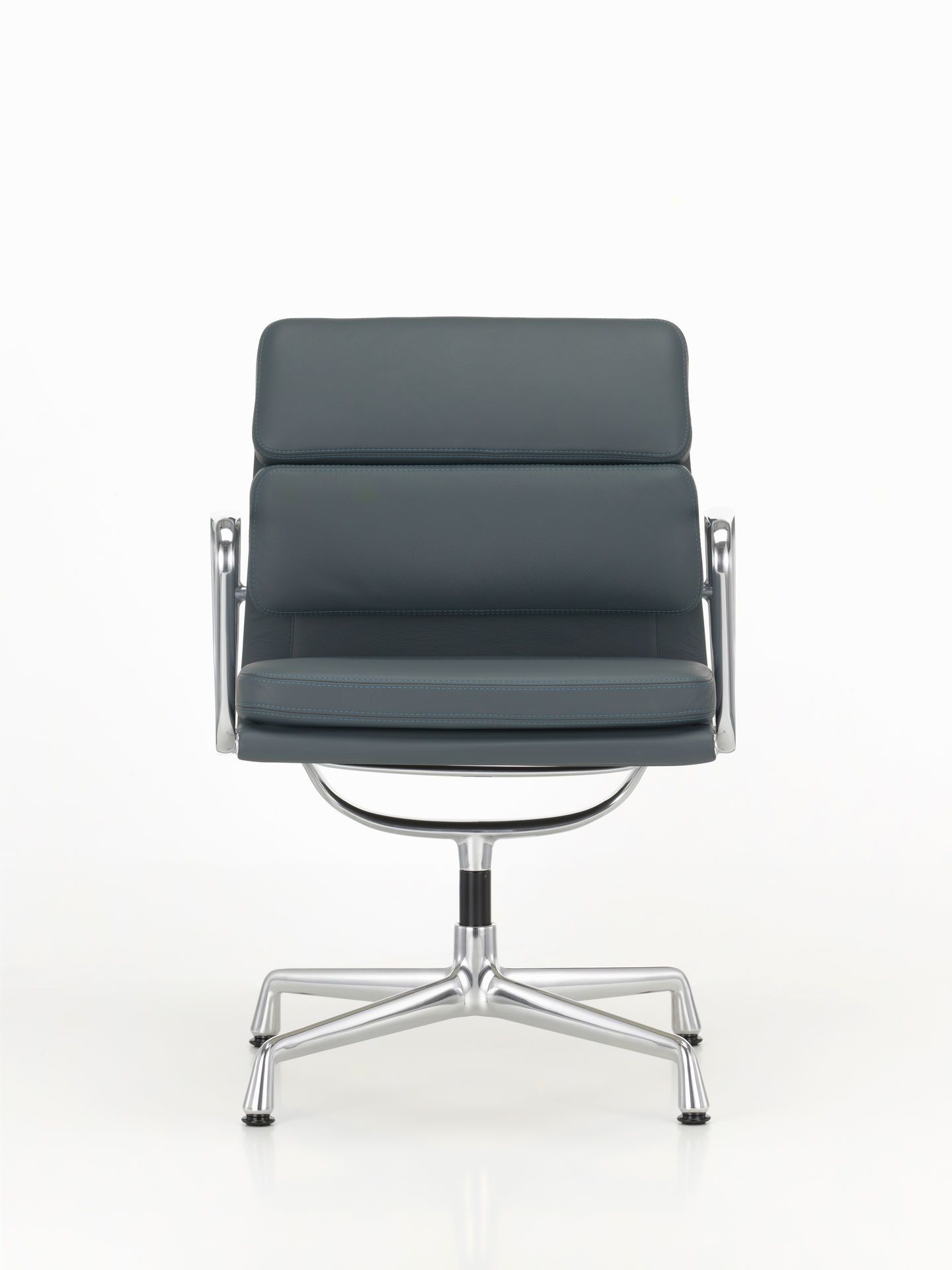 Soft Pad Chair EA207 / EA 207 Fauteuil Vitra