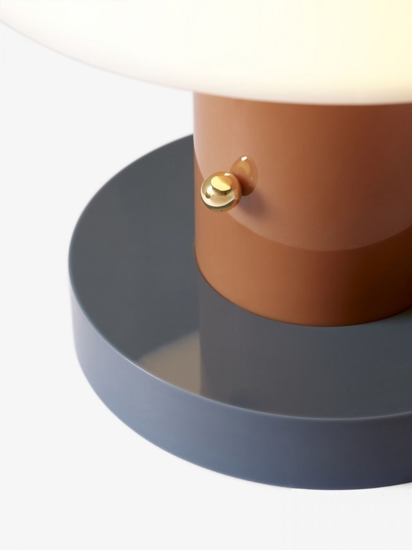 Setago JH27 Lampe de batterie / Lampe de table Rust & Thunder AndTradition OFFRE SPECIALE