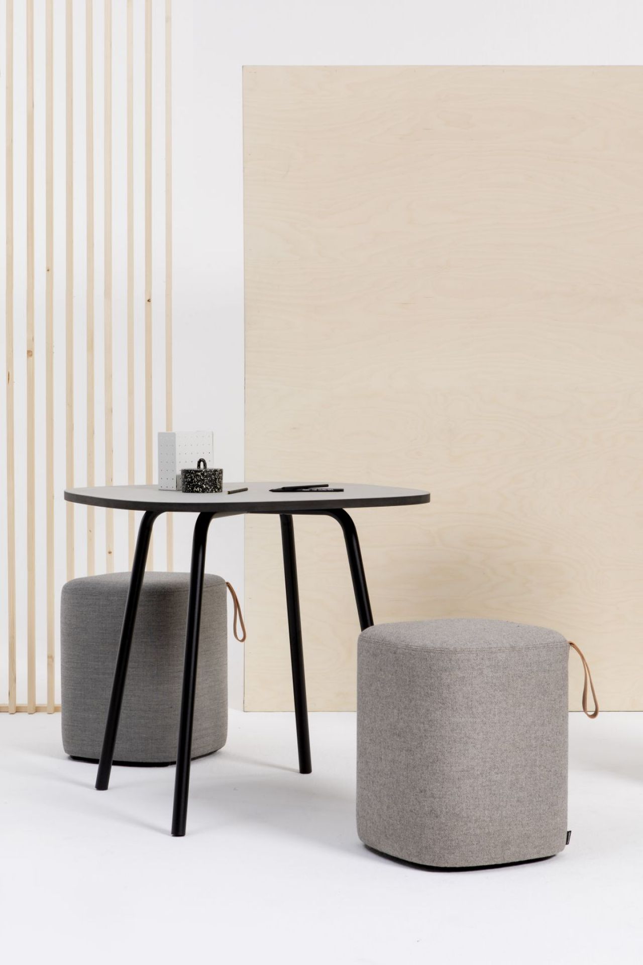 Pully Square Tabouret Cascando