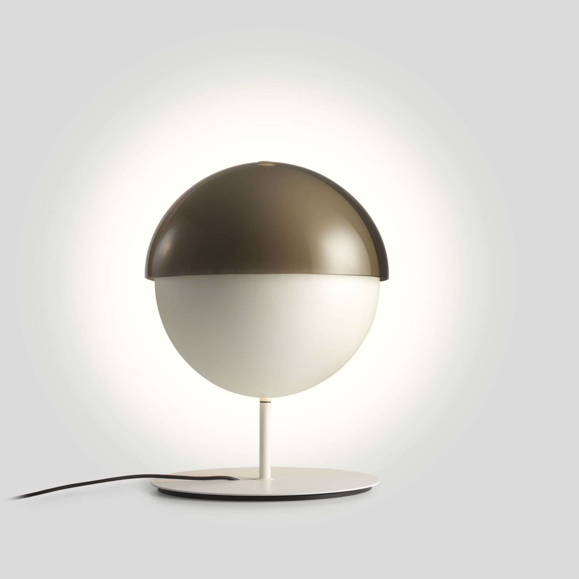Theia M Lampe de table blanc Marset