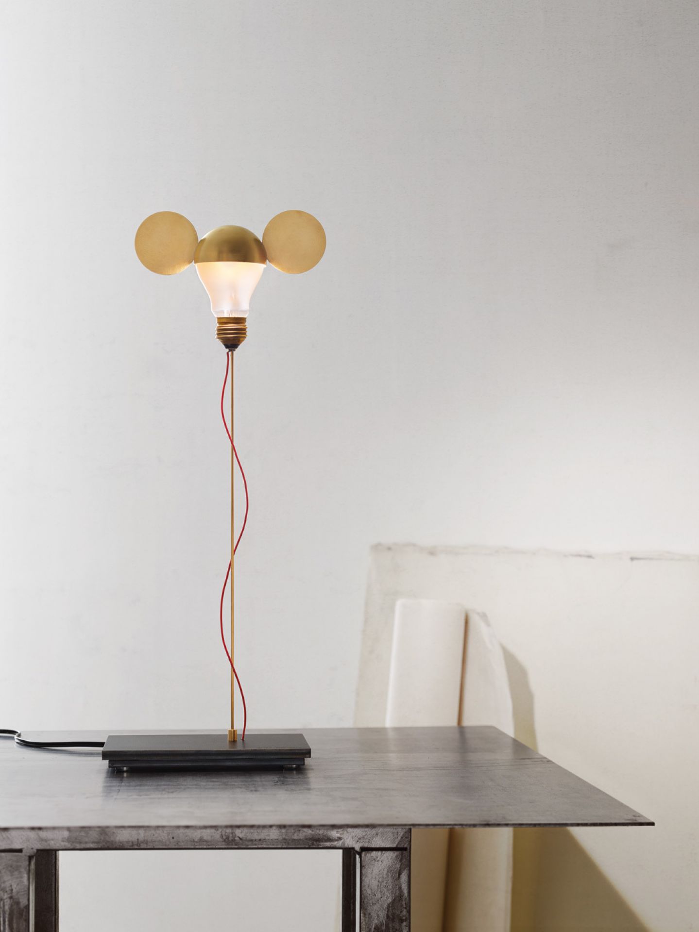 I Ricchi Poveri - Toto lampe de table rouge Ingo Maurer