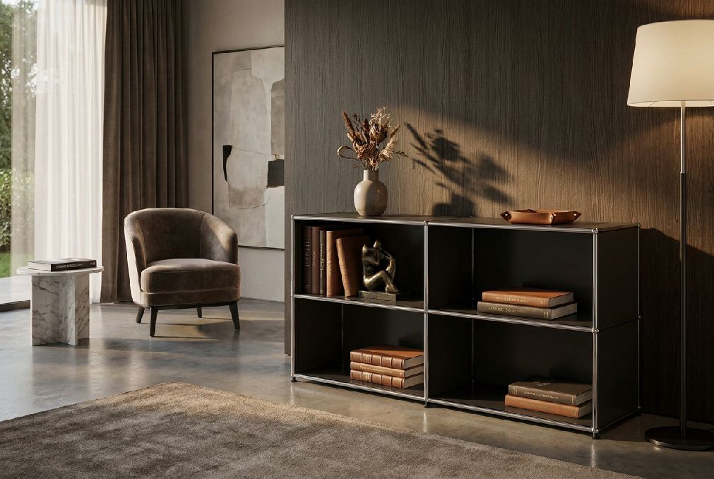 USM Haller Sideboard offen mit vier Fächern schwarz