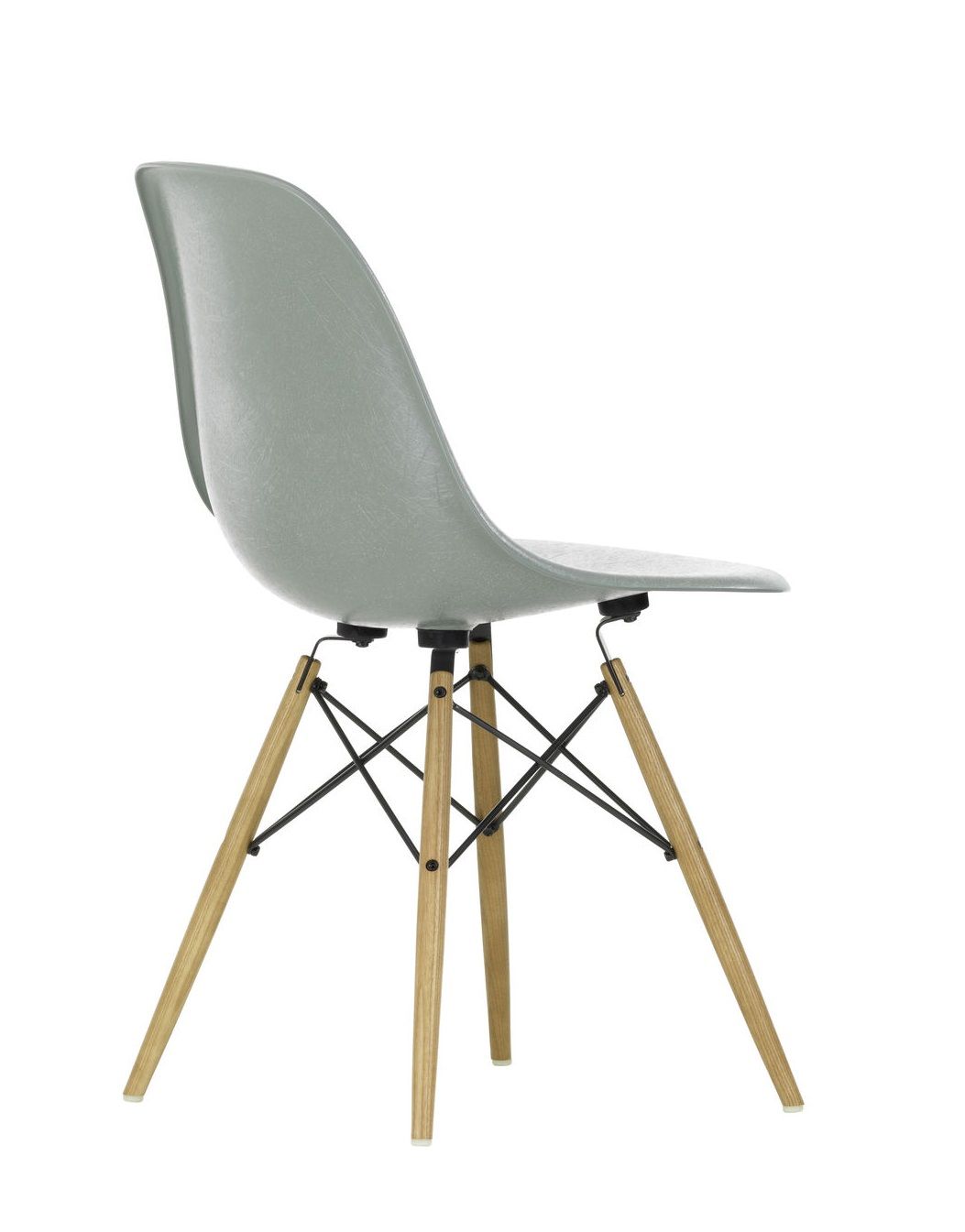 Eames Plastic Side Chair DSW chaise Vitra