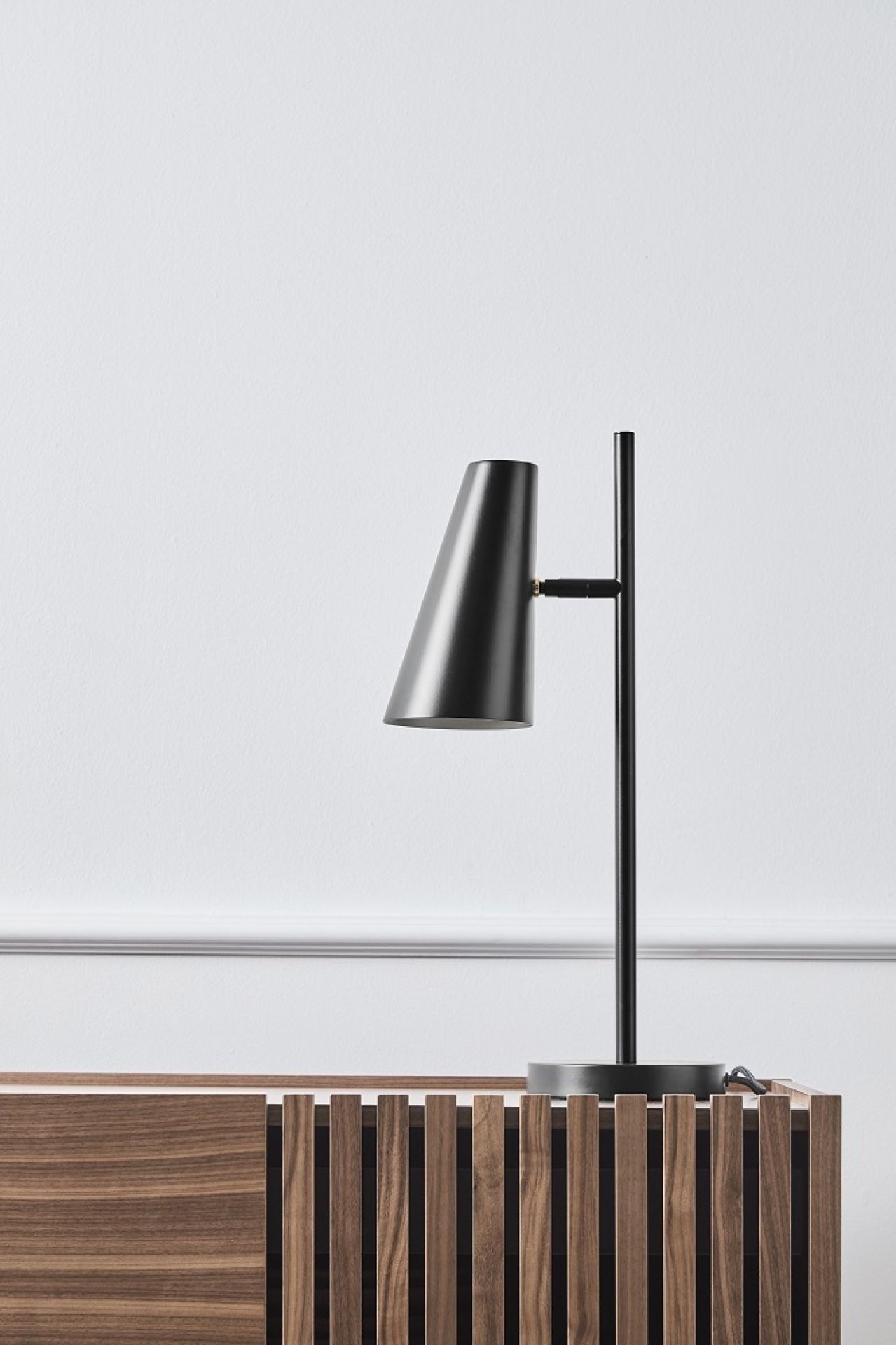 Cono Table lamp Lampe de table Woud 